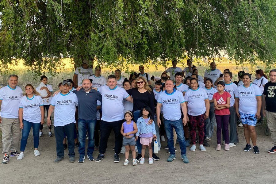 Los candidatos del Frente Renovador propusieron equidad política en Frías