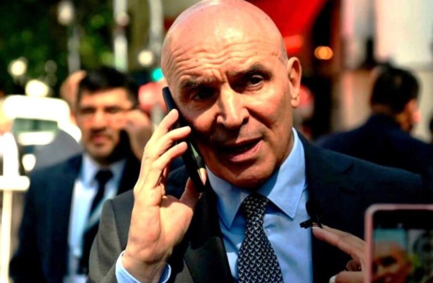 Allanaron la casa de José Luis Espert: Habría tirado su celular al vecino cuando vio a la policía