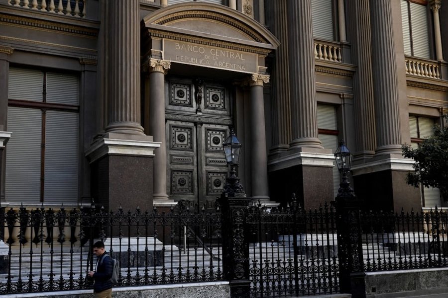 El Banco Central vendió US$45,5 millones en otro día de volatilidad cambiaria