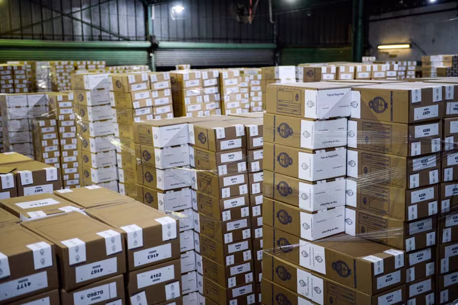 Comienza hoy la veda electoral en Argentina: Rigen prohibiciones y multas por 48 horas