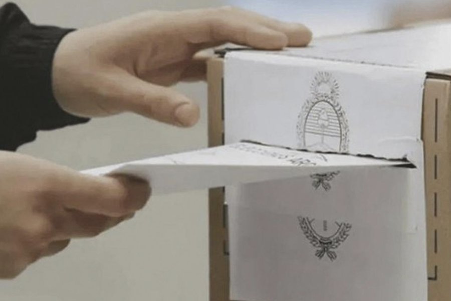 Abrieron los comicios en santiago del estero con doble modalidad de votación Abrieron los comicios en santiago del estero con doble modalidad de votación