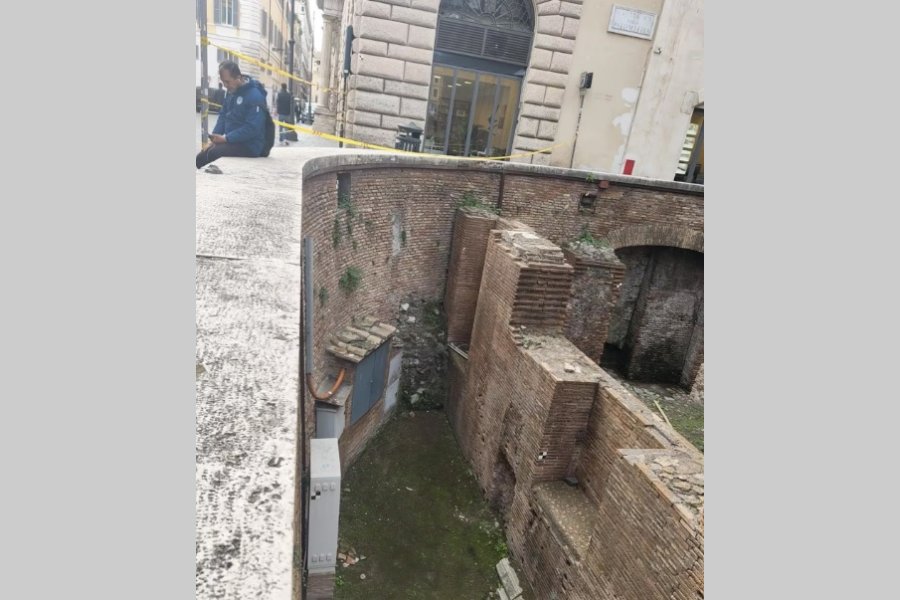 Tragedia en Roma: Un turista japonés murió tras caer siete metros desde el muro del Panteón