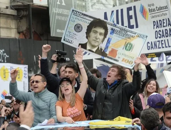 Aseguran que Javier Milei anunciará un «nuevo plan de convertibilidad»