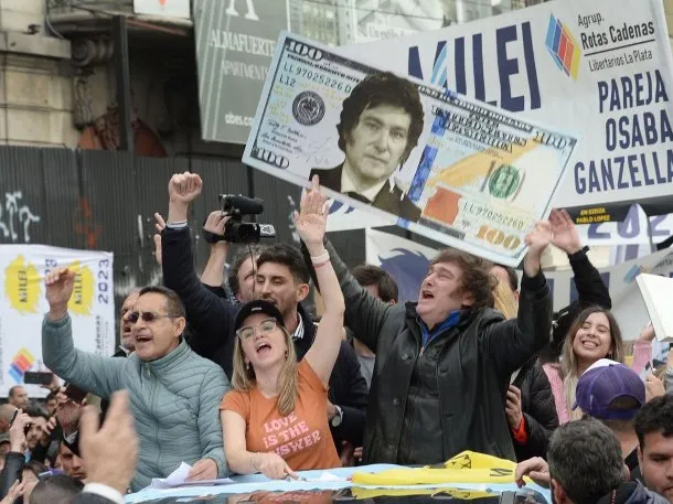 Aseguran que Javier Milei anunciará un «nuevo plan de convertibilidad»