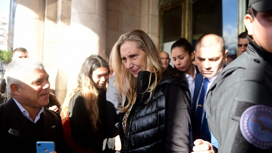 Rebeldía libertaria en Tigre: Concejales aliados a Bullrich y Scioli votarían subas de impuestos pese a la orden de Karina Milei