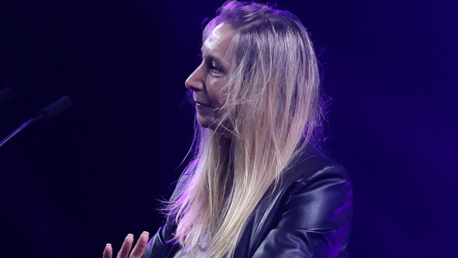 Karina furiosa con el jefe de la Armada porque se negó mandar un barco al operativo de Trump en el Caribe Karina furiosa con el jefe de la Armada porque se negó mandar un barco al operativo de Trump en el Caribe