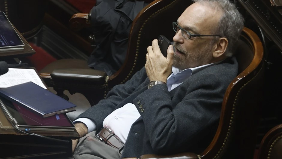 Tierra del Fuego rechaza la designación de Iglesias en la Unión Europea porque no defiende la soberanía de las Malvinas