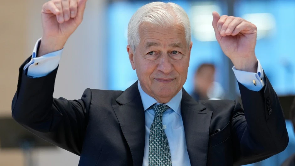 Mercados y Deuda: Milei se cruza con el CEO de JP Morgan en Miami a la espera de fondos clave