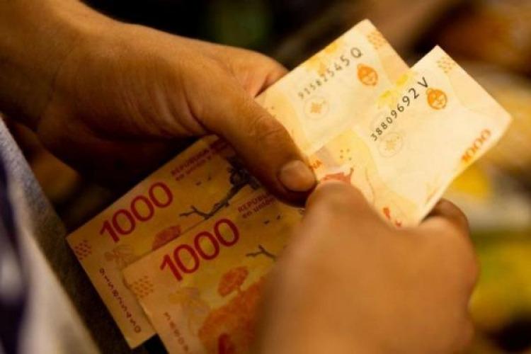 Uno de cada cuatro argentinos de bajos ingresos recurrió a préstamos de allegados para afrontar gastos Uno de cada cuatro argentinos de bajos ingresos recurrió a préstamos de allegados para afrontar gastos