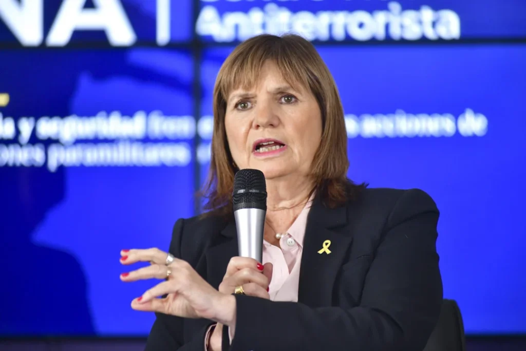 Seguridad: Patricia Bullrich Presenta Nuevo Programa de Ingreso para Profesionales en PFA y DFI