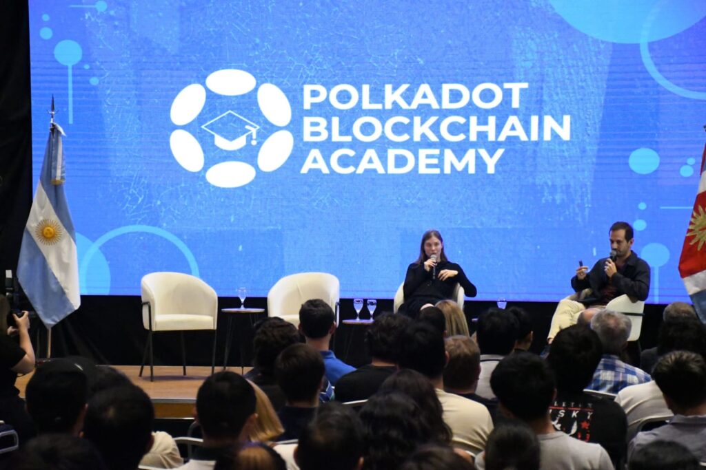 Líderes mundiales disertaron en el Centro de Convenciones Fórum sobre el futuro es Web3