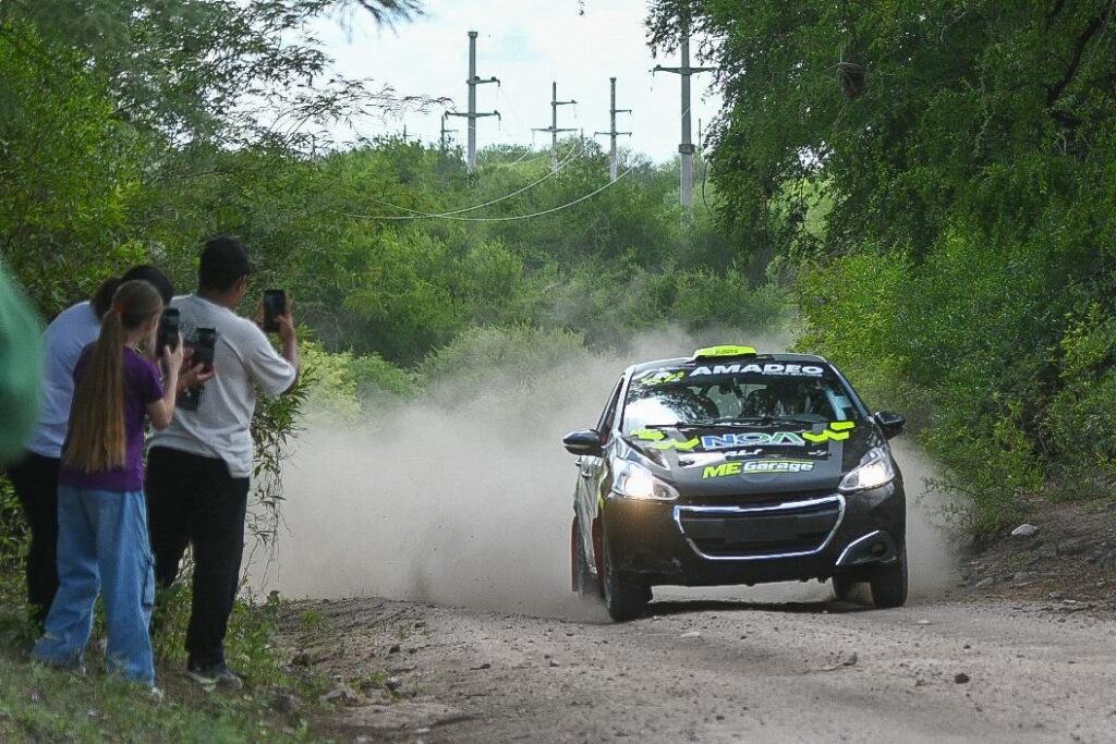 El Rally Coronación le puso color a la ciudad de Villa Ojo de Agua