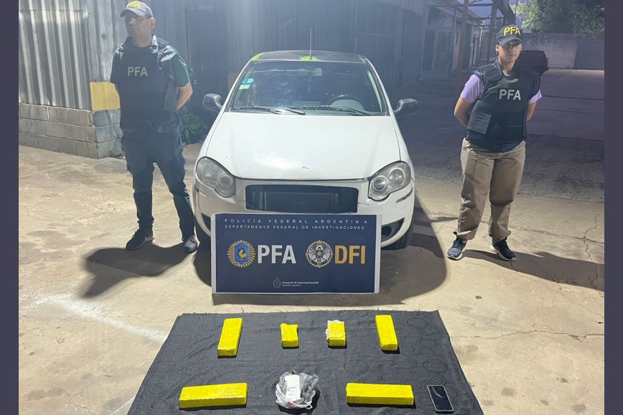 Seguridad: Golpe a Red de Narcotráfico en Capital, Secuestran Casi 5 Kilos de Drogas Seguridad: Golpe a Red de Narcotráfico en Capital, Secuestran Casi 5 Kilos de Drogas