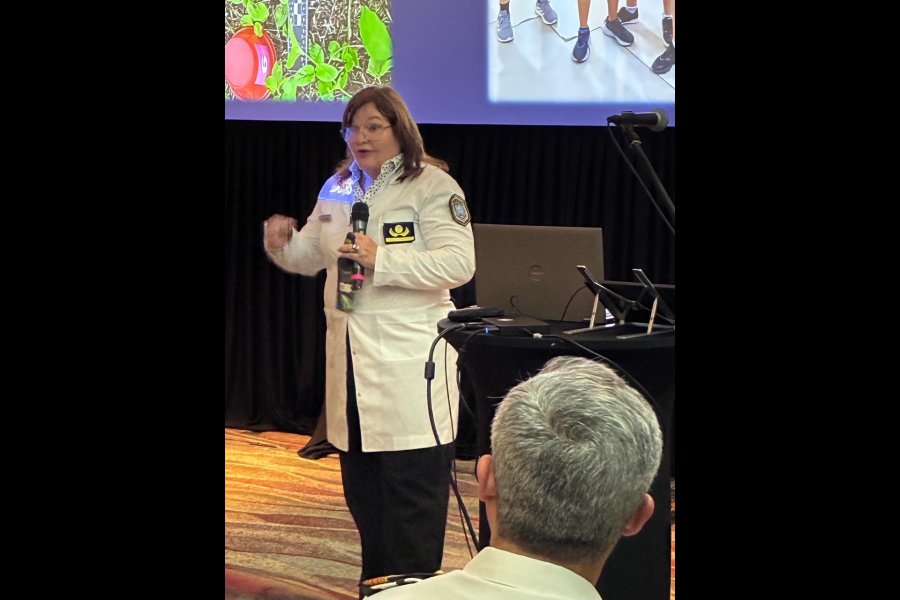 Profesional santiagueña presenta novedoso método de investigación forense en la AOA