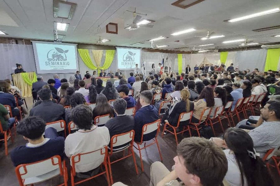 Educación: Seminario de Educación Técnica y Agrotécnica en Villa Zanjón para fortalecer vínculos con la UNSE Educación: Seminario de Educación Técnica y Agrotécnica en Villa Zanjón para fortalecer vínculos con la UNSE