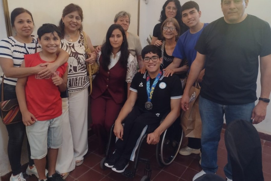 Reconocimiento a Lucas Luna Paz por su participación en el Parapanamericano de Chile 2025