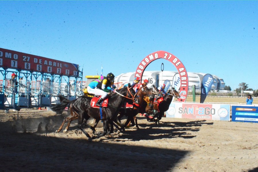 El Hipódromo 27 de Abril inicia hoy una mega jornada de tres días