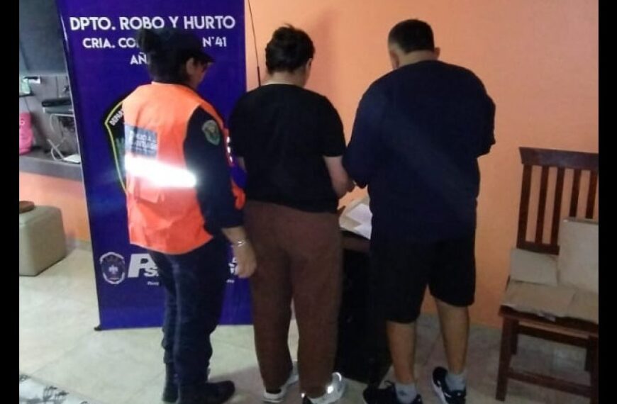 Detienen a comerciante y su pareja en Añatuya por estafa con cheques sin fondos