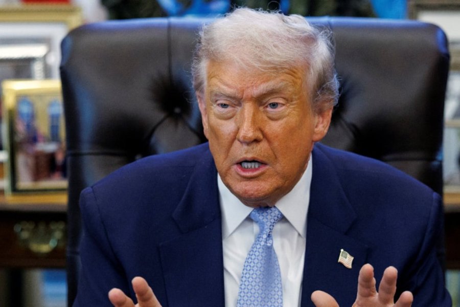 Trump no descarta enviar tropas a Venezuela, pero se muestra abierto al diálogo con Maduro