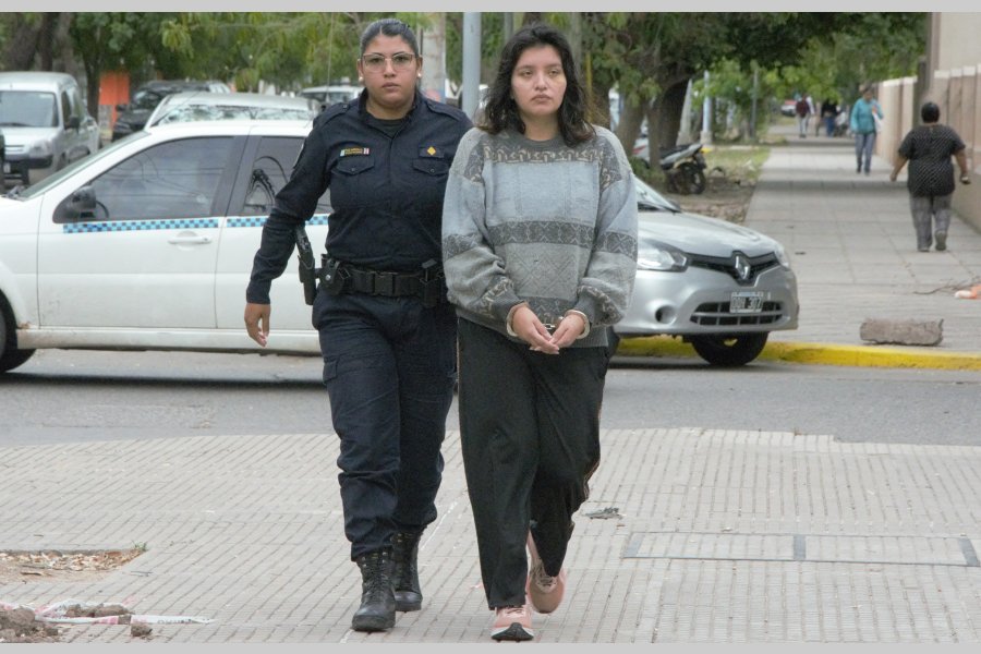 La Fiscalía solicitará la prisión preventiva de María de los Ángeles Russo, acusada de matar a su hija La Fiscalía solicitará la prisión preventiva de María de los Ángeles Russo, acusada de matar a su hija