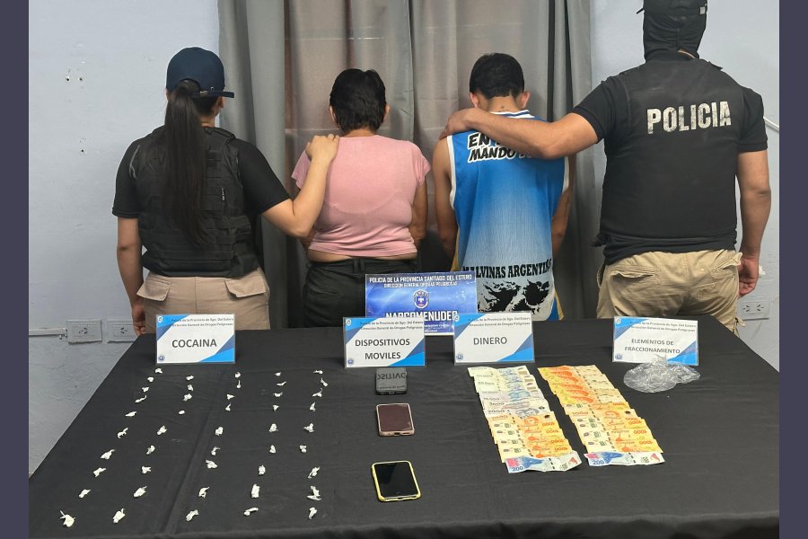 Desbaratan punto de venta de drogas en Villa Balnearia y detienen a dos personas