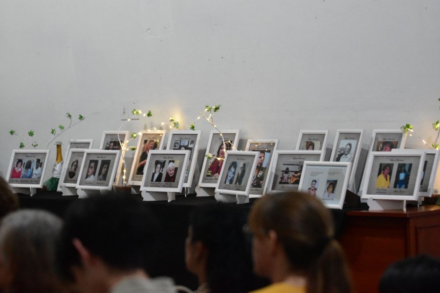 Inaugurada la emotiva muestra itinerante «Mujeres Bandeñas» en el HCD de La Banda