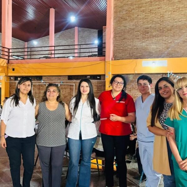 Taller de sensibilización sobre VIH y SIDA para alumnos en Clodomira
