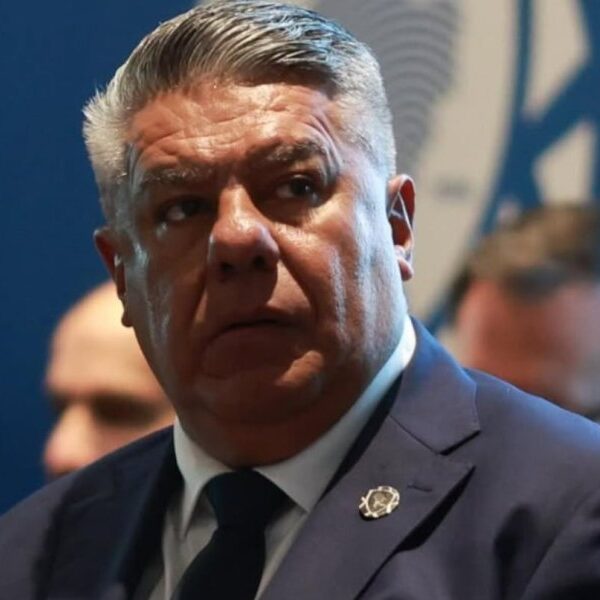 Claudio «Chiqui» Tapia ratificado en el Consejo de la FIFA por la Conmebol