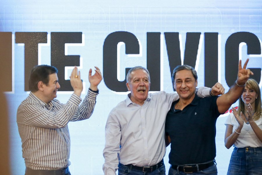 Acto de asunción de Gobernador y Vicegobernador en Santiago del Estero