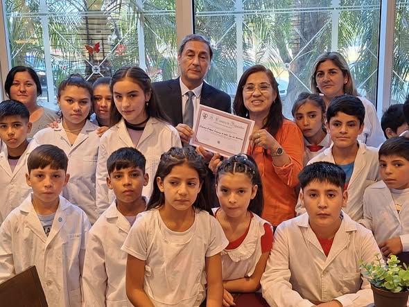 Alumnos de La Blanca visitaron la Legislatura provincial