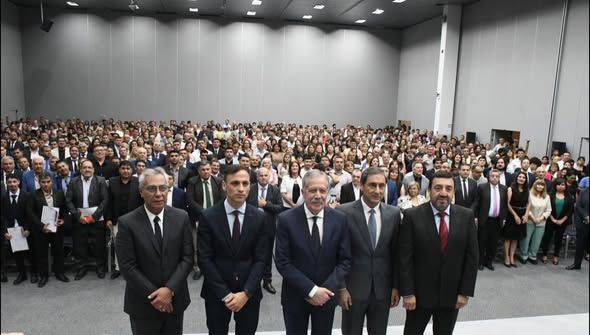 Elías Suárez puso en funciones a los 137 comisionados municipales electos el 26 de octubre