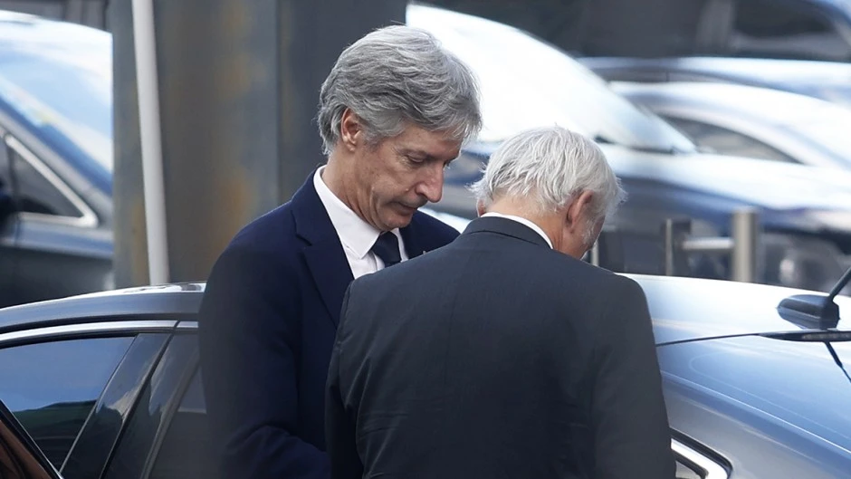 Sin rastro: La opacidad del oro del BCRA expone a Bausili y Caputo ante la Justicia