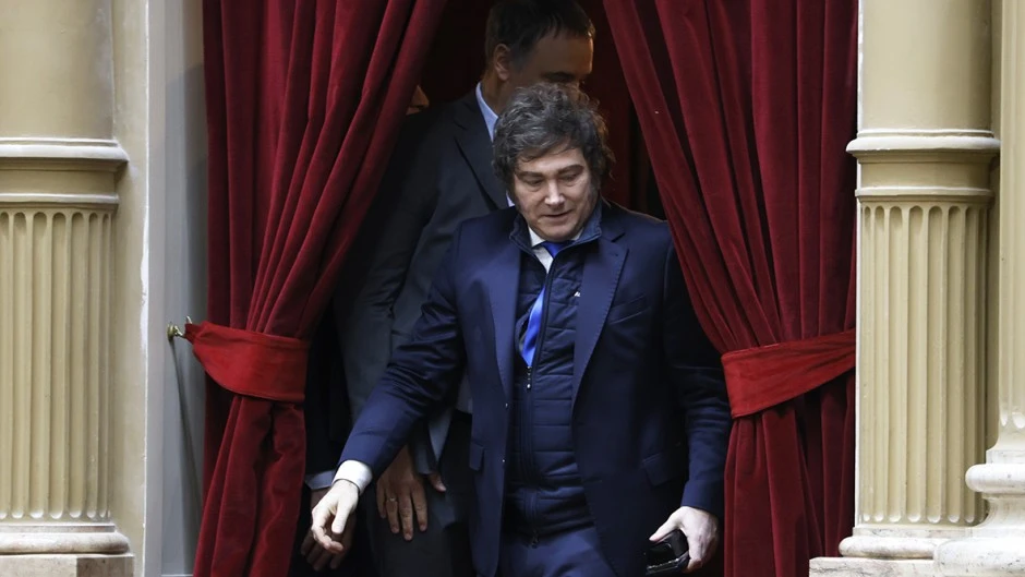 La imposición del FMI y el giro económico de Milei