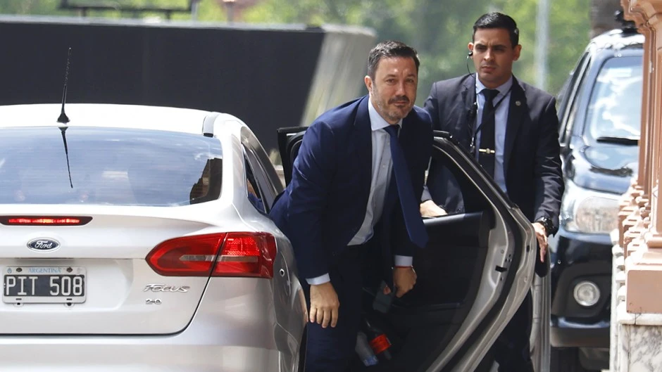 EEUU le vende a Polonia por 1 dólar los tanques que Petri compró a 100 millones de dólares EEUU le vende a Polonia por 1 dólar los tanques que Petri compró a 100 millones de dólares