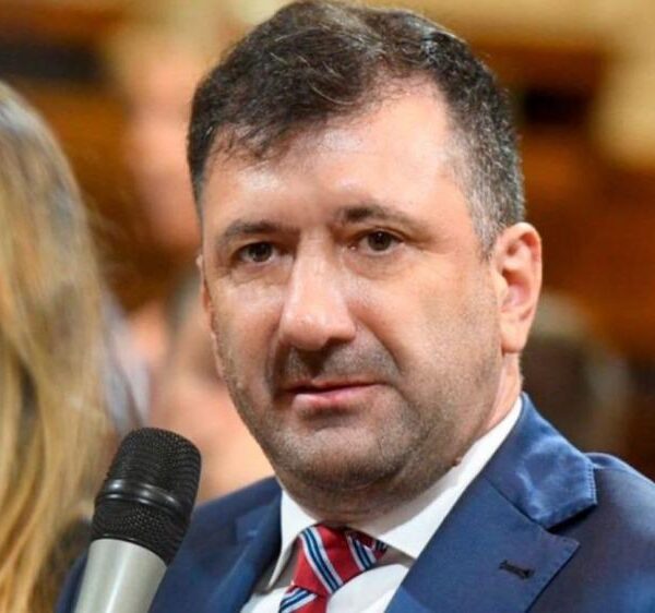 Paraguay confirma juicio oral contra Edgardo Kueider por contrabando de divisas