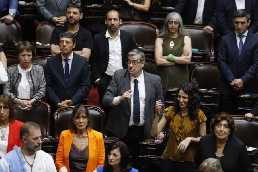 El Peronismo se desmorona en diputados y su futuro en el Senado es incierto