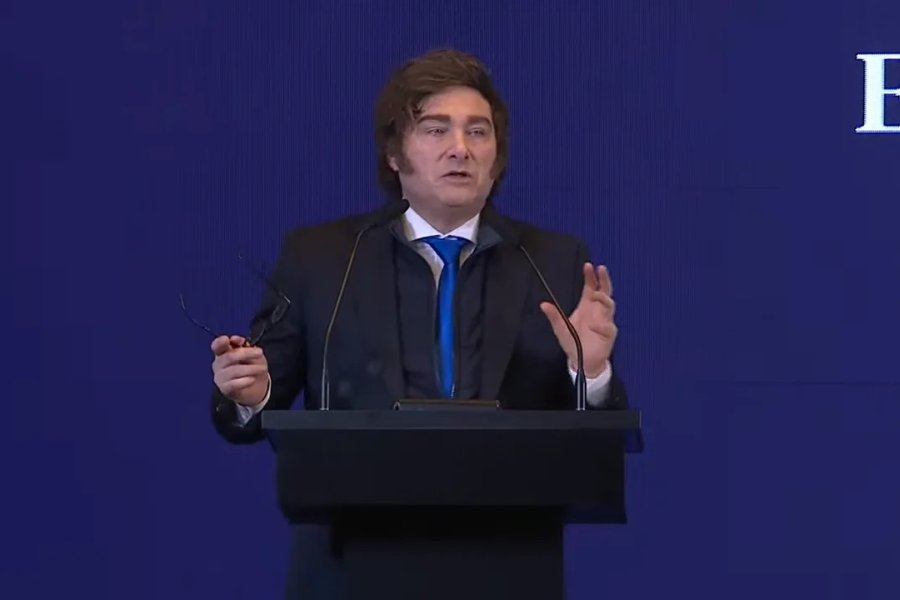 Milei ante la Oligarquía Rural: Profundiza el ajuste antipueblo y culpa a Macri para eludir su propia responsabilidad Milei ante la Oligarquía Rural: Profundiza el ajuste antipueblo y culpa a Macri para eludir su propia responsabilidad