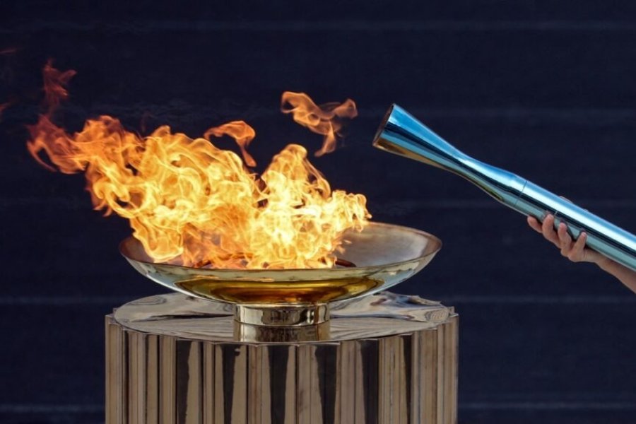 ¡Una Luz que vuelve a encender a Italia! La llama olímpica inició su travesía rumbo a Milán-Cortina 2026