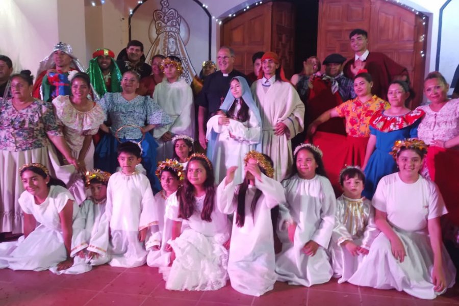 Añatuya anticipó la Navidad con un Festival de Coros que cantó a la esperanza