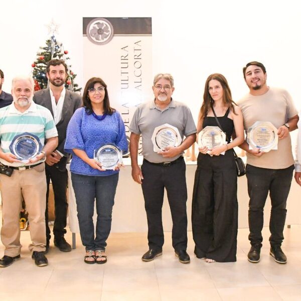Apertura y Premiación: 7° Salón de Artes Visuales Santiago del Estero