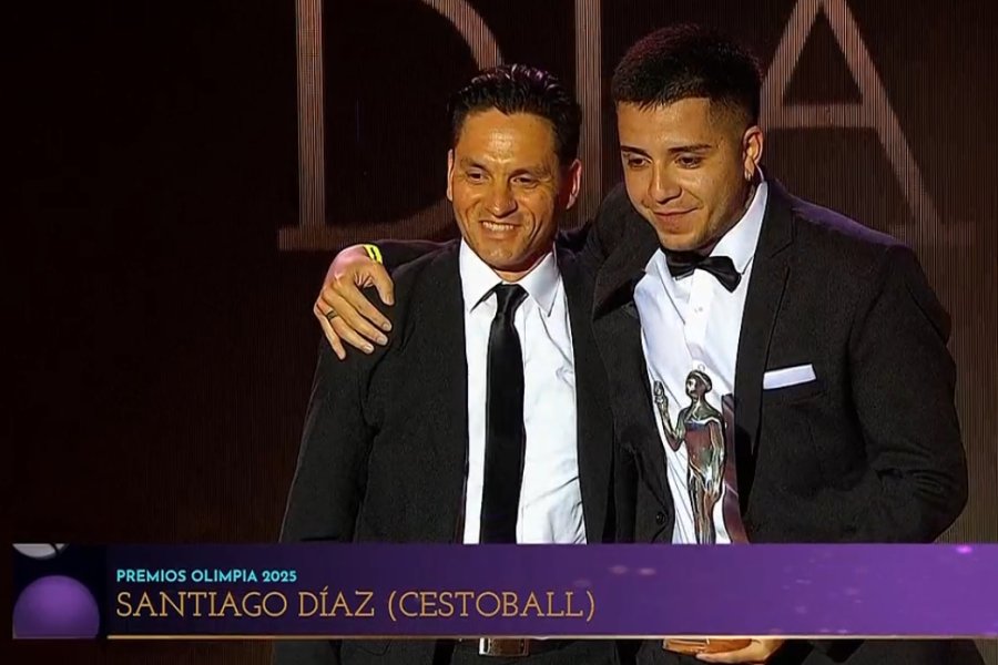 Orgullo santiagueño: Santiago Díaz se consagra con el Olimpia de Plata en Cestoball