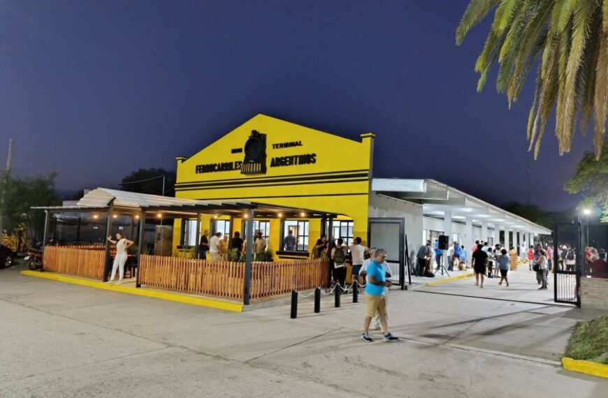 Inauguraron el Mini Ferrocarril en homenaje al Dr. Hugo Suárez