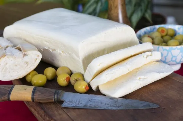 ANMAT Y SENASA advierten por la presencia de una peligrosa bacteria en un queso de primera marca ANMAT Y SENASA advierten por la presencia de una peligrosa bacteria en un queso de primera marca