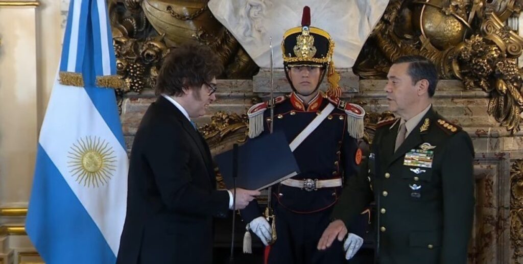 Juramento y equipo del nuevo Ministro de Defensa, Carlos Alberto Presti