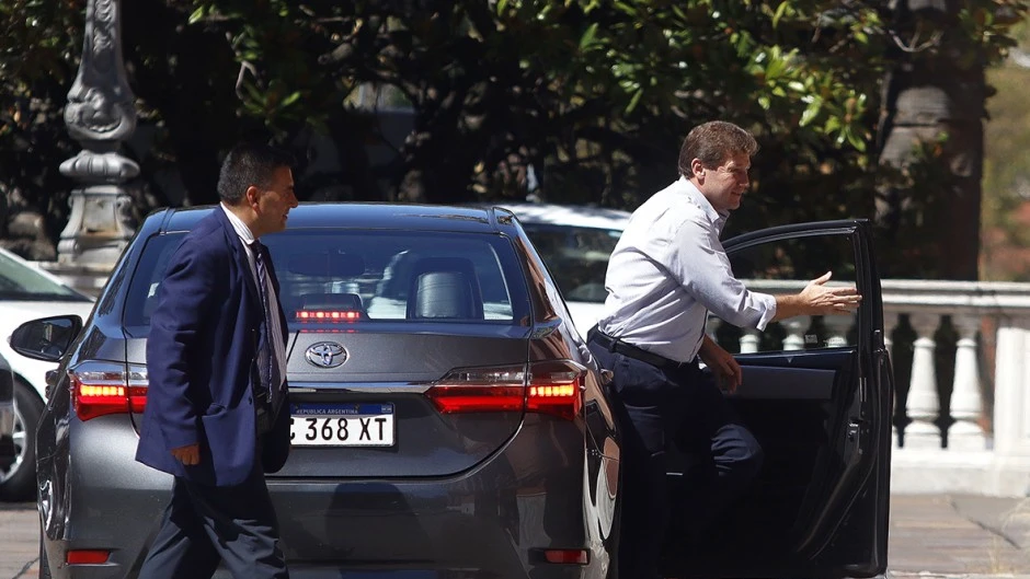 Milei intervino el puerto de Ushuaia porque Melella se apropió de un tercio de los recursos