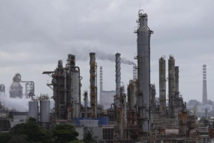 El botín de Caracas: Trump oficializa el control del petróleo venezolano como eje de la ocupación