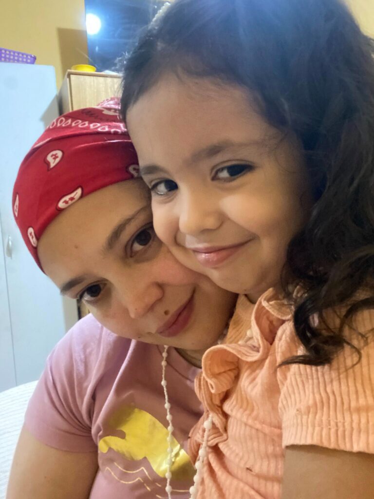 Campaña «Todos por Antonella»: Santiago del Estero se une para ayudar a una joven con tumor cerebral