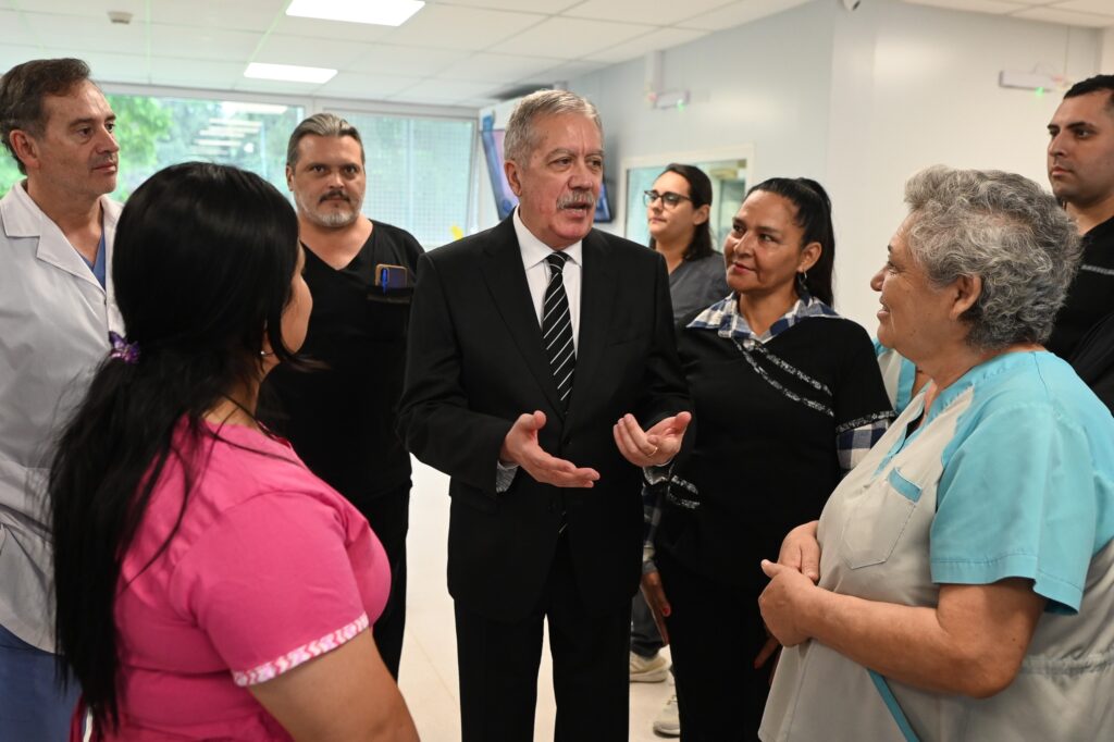 Elías Suárez visitó la UPA N°2 del Barrio Cáceres