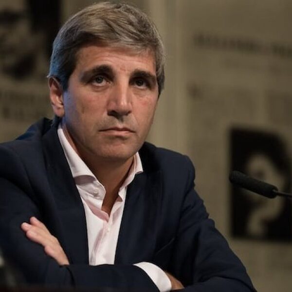 El Gobierno activa el sistema de «bandas de flotación» en un clima de tensión por vencimientos de deuda
