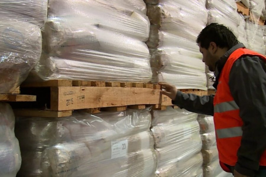 El Gobierno flexibilizó la importación de embalajes de madera